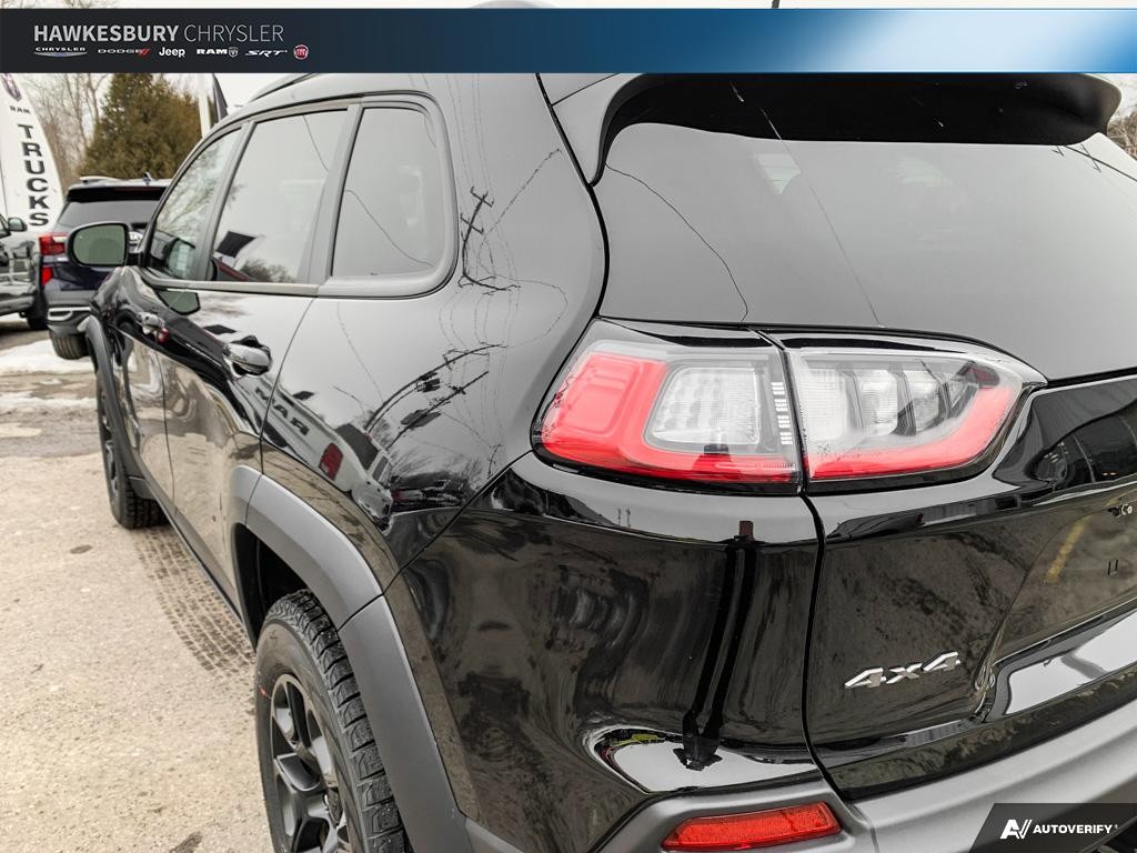 Jeep Cherokee 2022 - Image 9