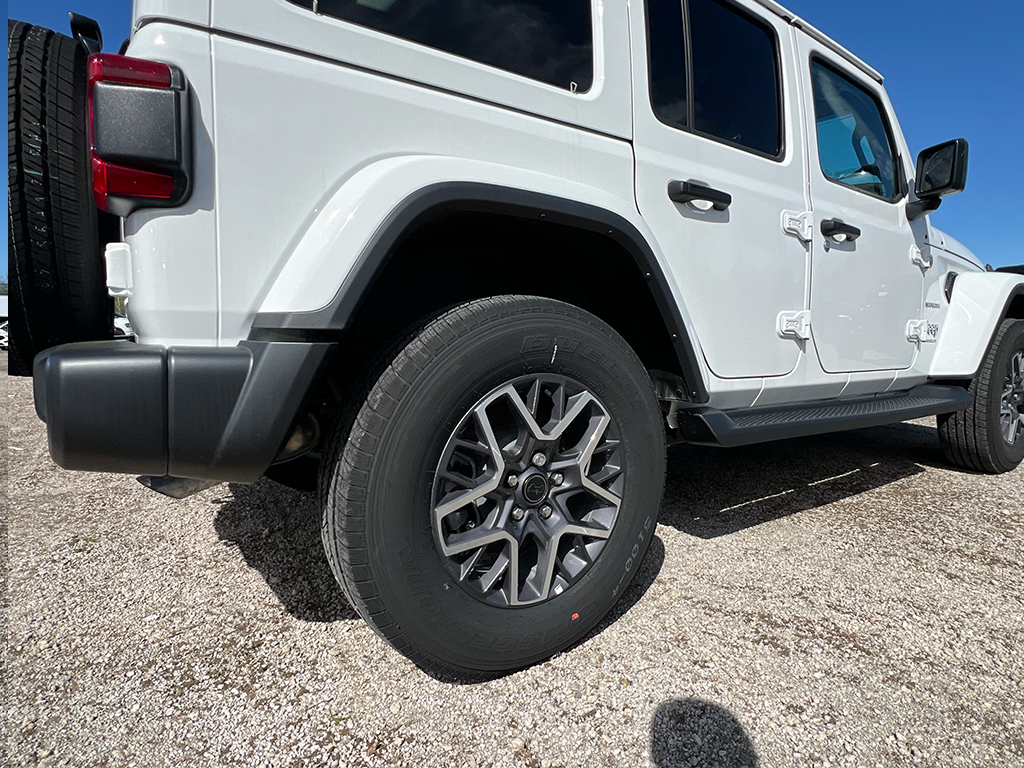 Jeep Wrangler 2024 - Image 8
