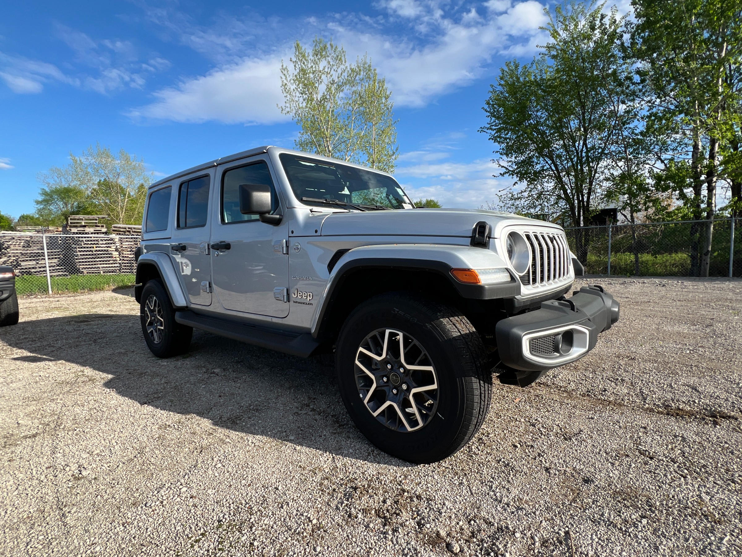 Jeep Wrangler 2024 - Image 1