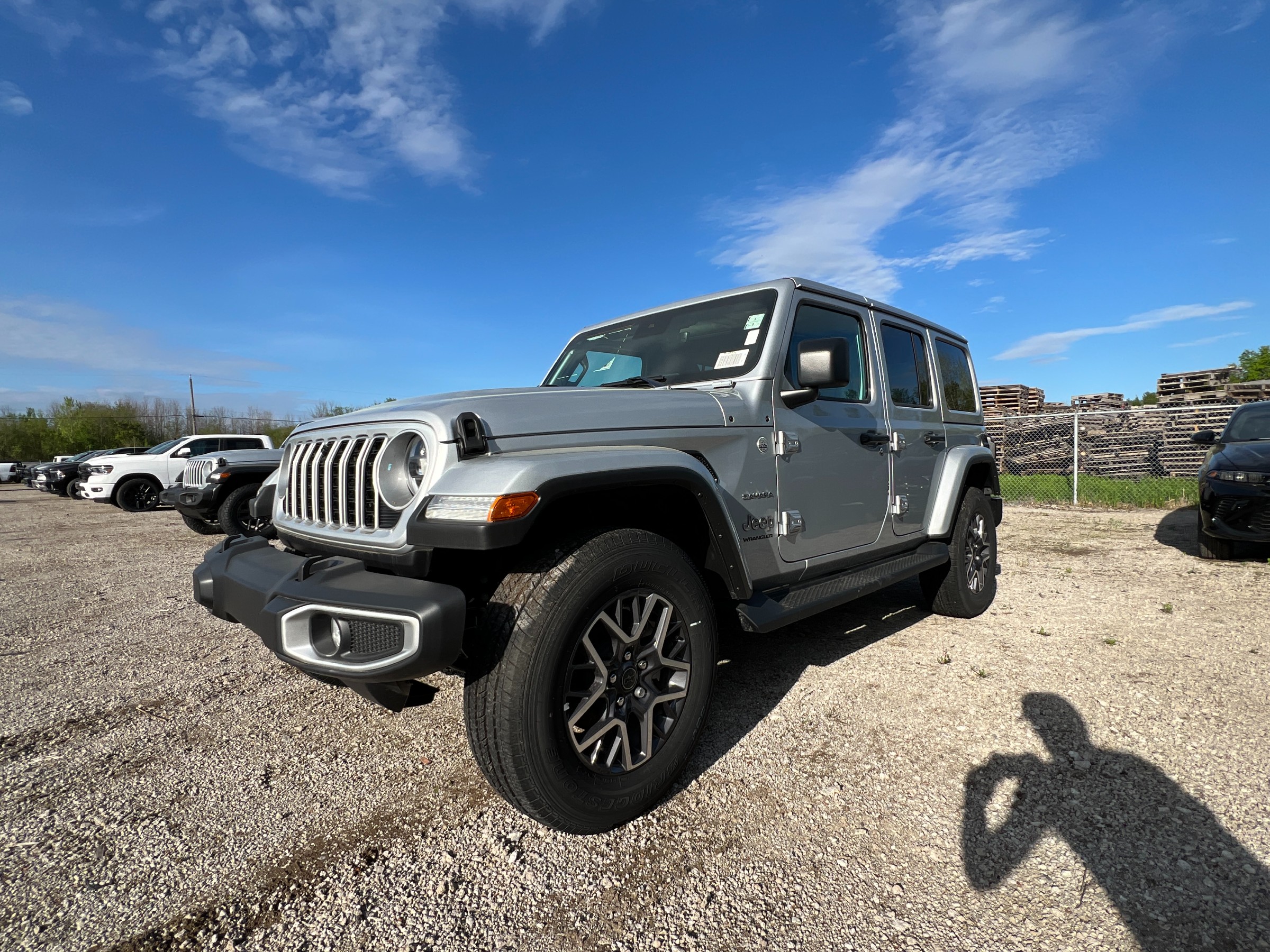 Jeep Wrangler 2024 - Image 5