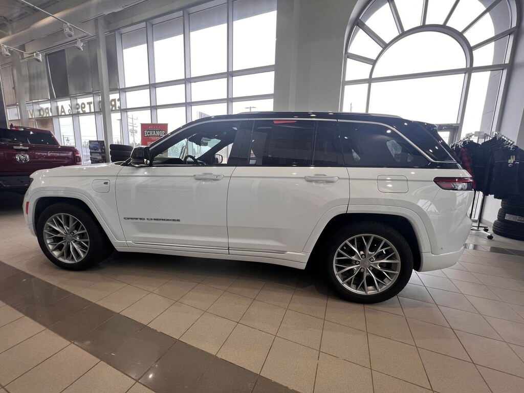2022 Jeep Grand Cherokee