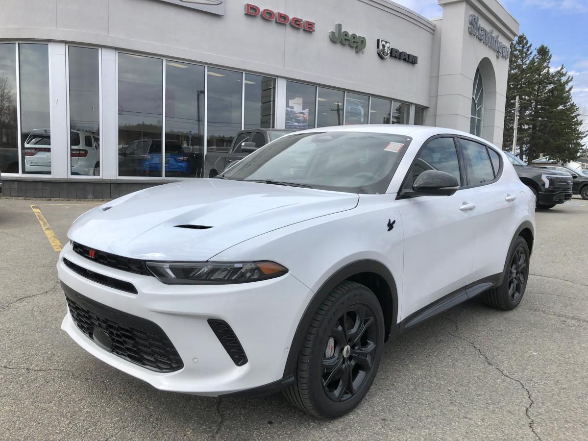Used 2024 Dodge PHEV with 15 km for sale at Otogo