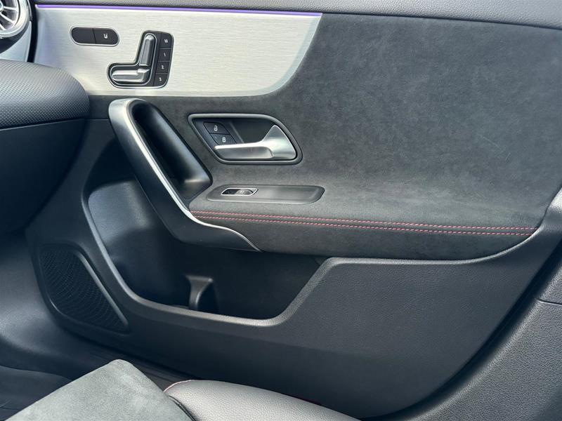 2022 Mercedes-Benz AMG A 35 4MATIC, 多伦多, 全款车