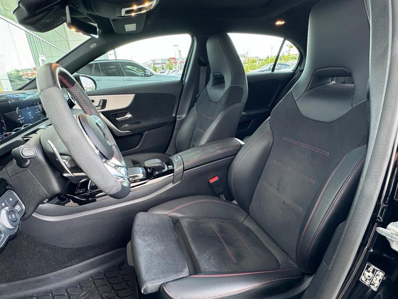 2022 Mercedes-Benz AMG A 35 4MATIC, 多伦多, 全款车