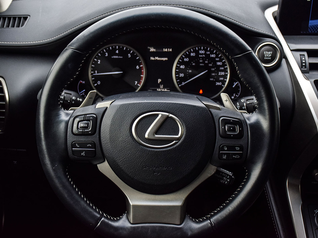 2019 Lexus NX 300 , 多伦多, 全款车