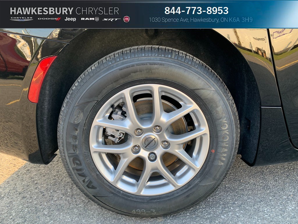 Chrysler Grand Caravan 2024 - Image 6