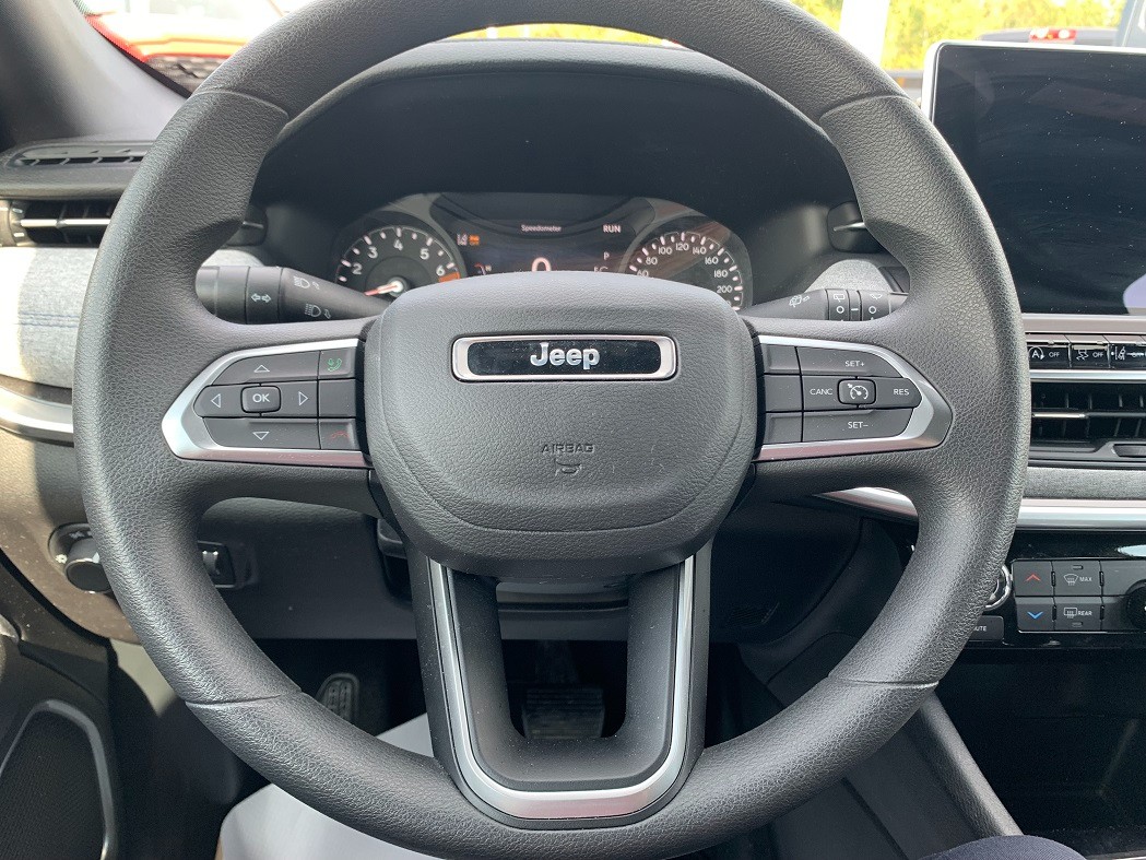 Jeep Compass 2024 - Image 11