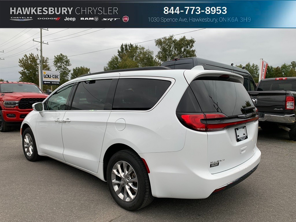 Chrysler Pacifica 2022 - Image 10