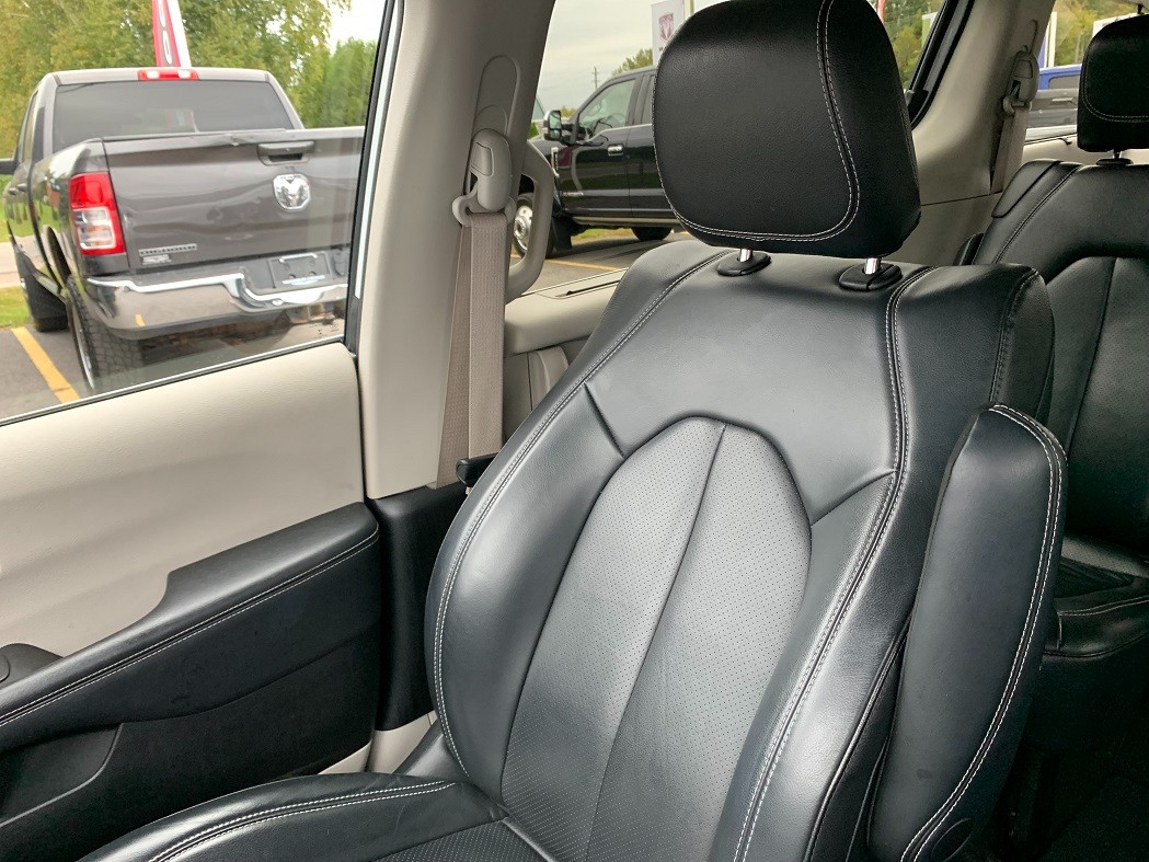 Chrysler Pacifica 2022 - Image 22