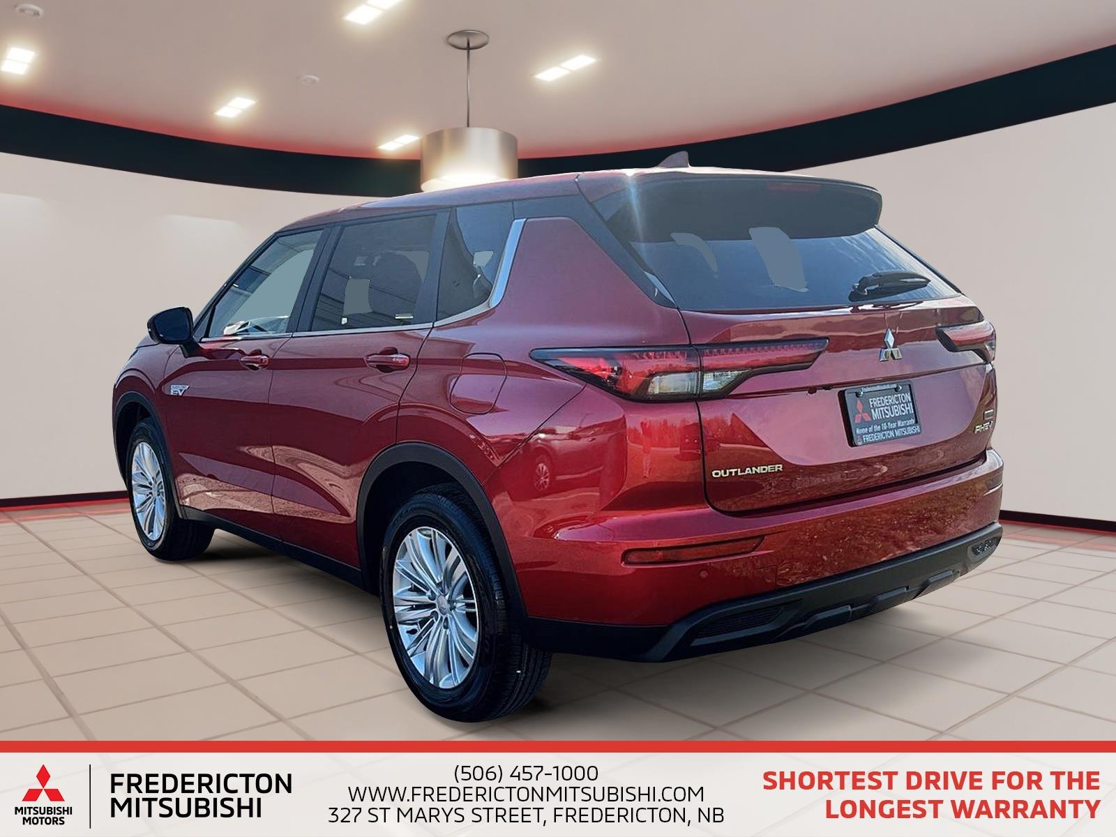 2025 Mitsubishi Outlander PHEV ES