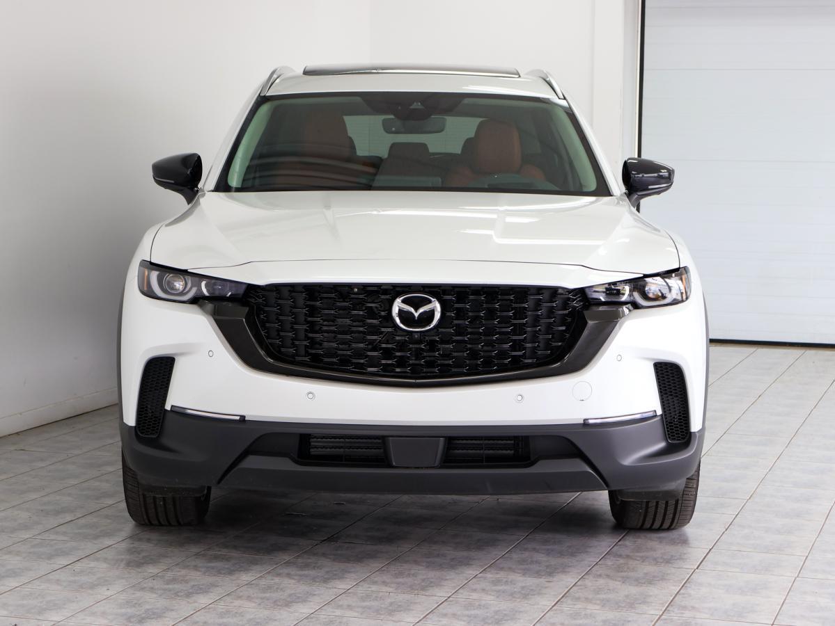 Used 2024 Mazda CX50 with 10,000 km for sale at Otogo