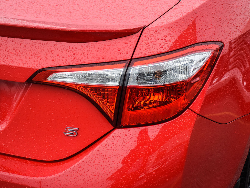 2015 Toyota  Corolla  S Sport Package, 多伦多, 原厂Lease方案