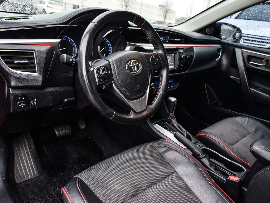 2015 Toyota  Corolla  S Sport Package, 多伦多, 原厂Lease方案