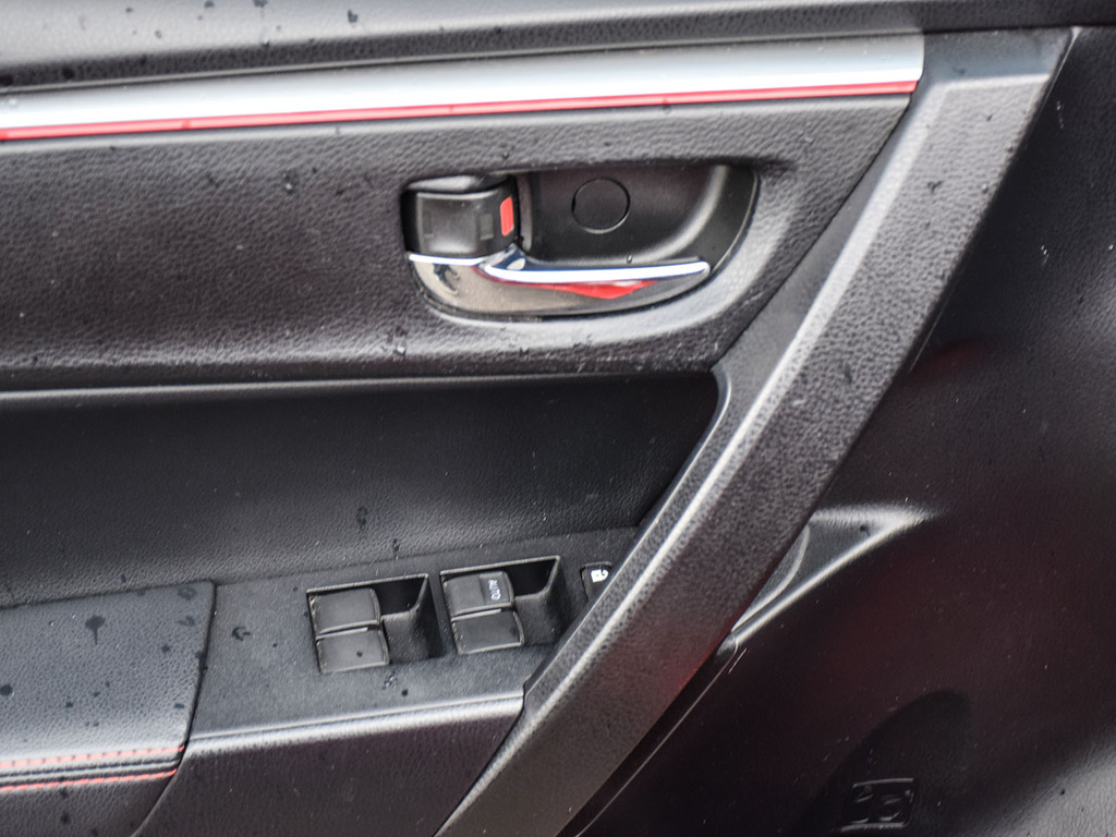 2015 Toyota  Corolla  S Sport Package, 多伦多, 原厂Lease方案