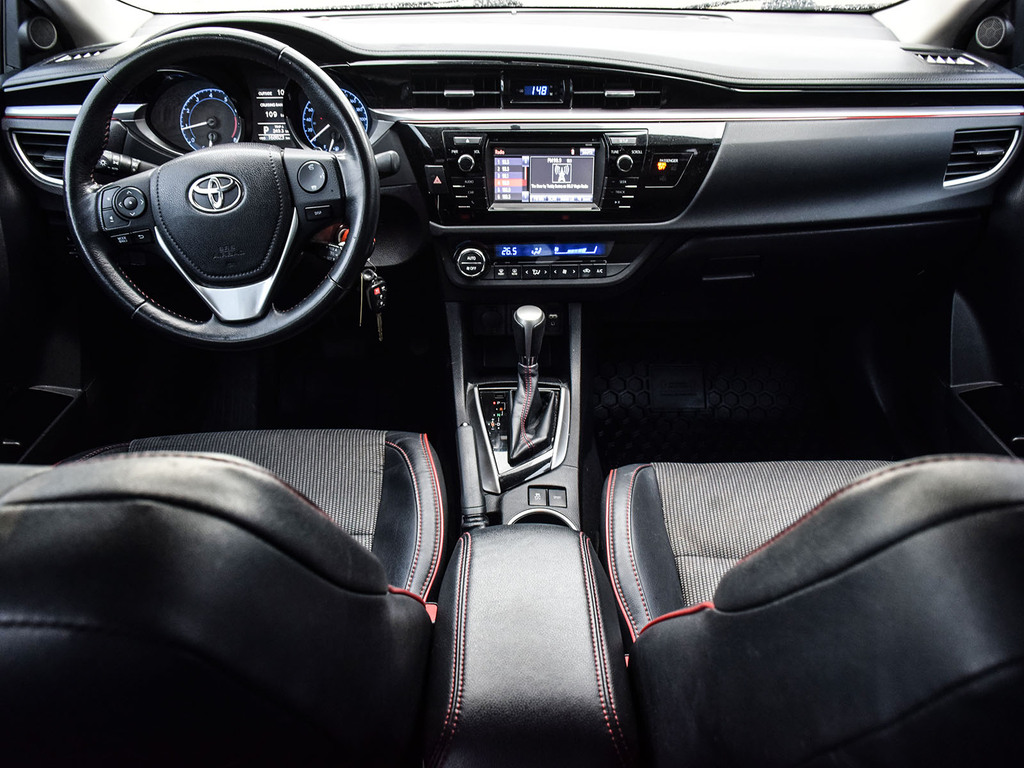 2015 Toyota  Corolla  S Sport Package, 多伦多, 原厂Lease方案