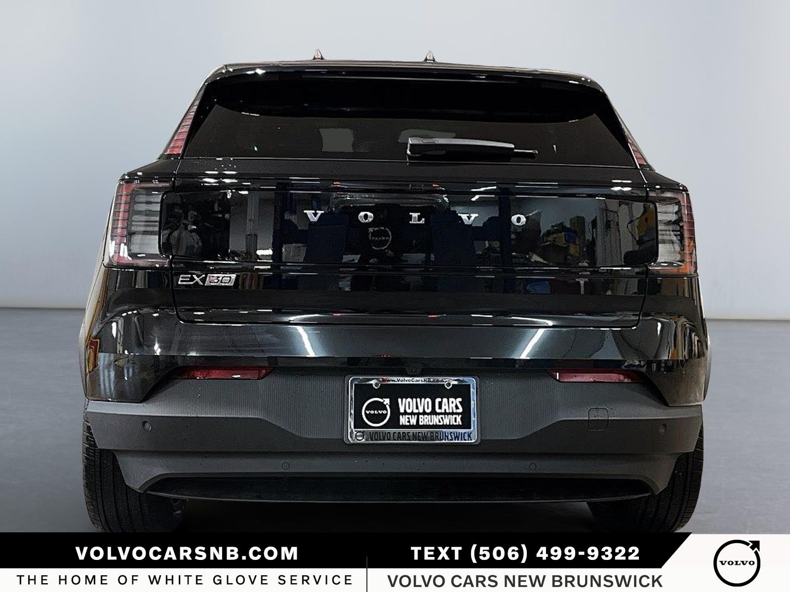 2025 Volvo EX30 Single Motor Extended Range Plus