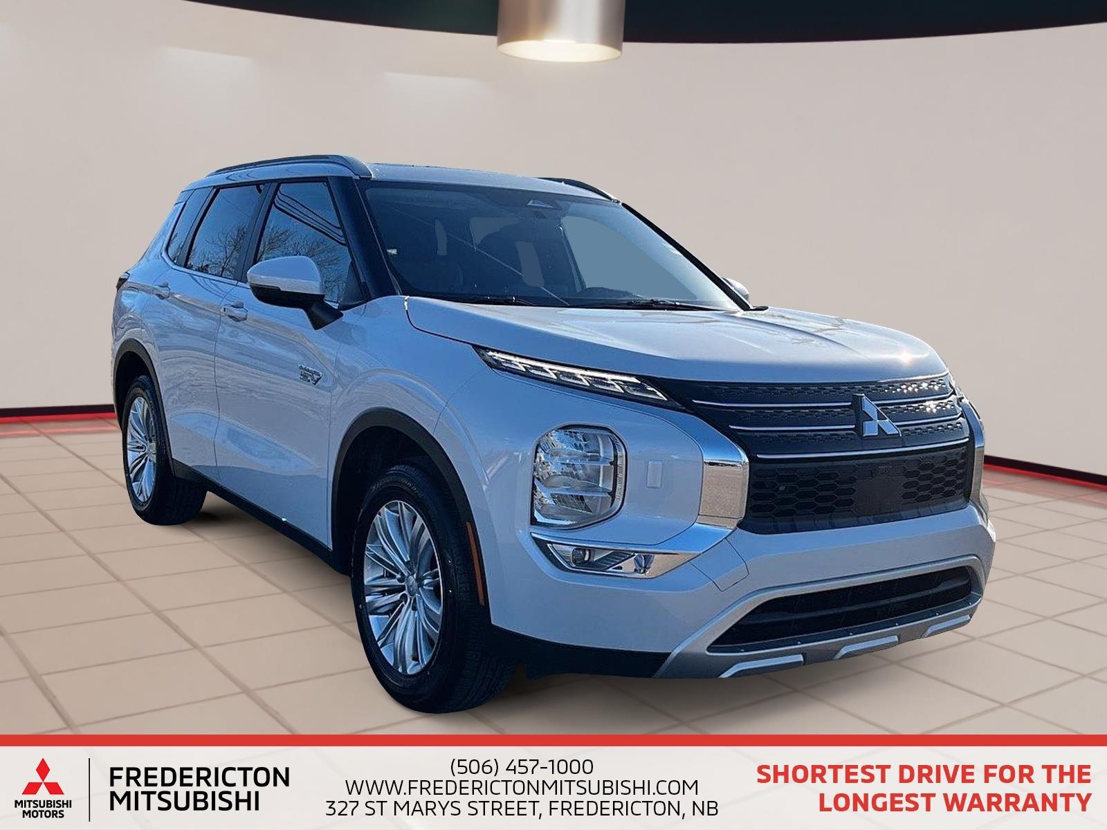 2025 Mitsubishi Outlander PHEV SE