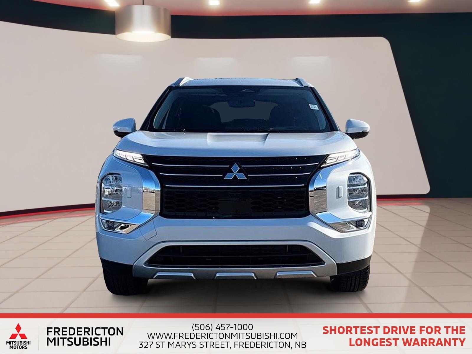 2025 Mitsubishi Outlander PHEV SE