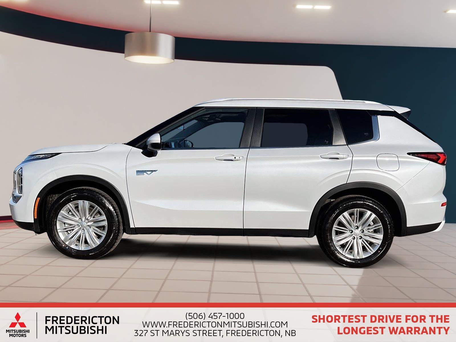 2025 Mitsubishi Outlander PHEV SE