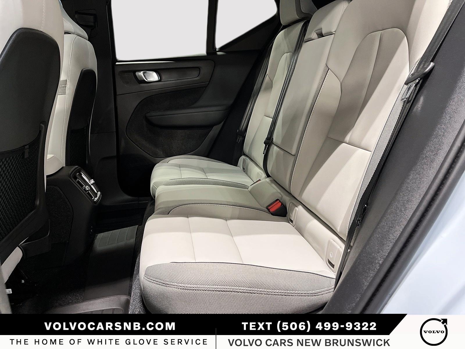 2025 Volvo EX40 Twin Motor Ultra