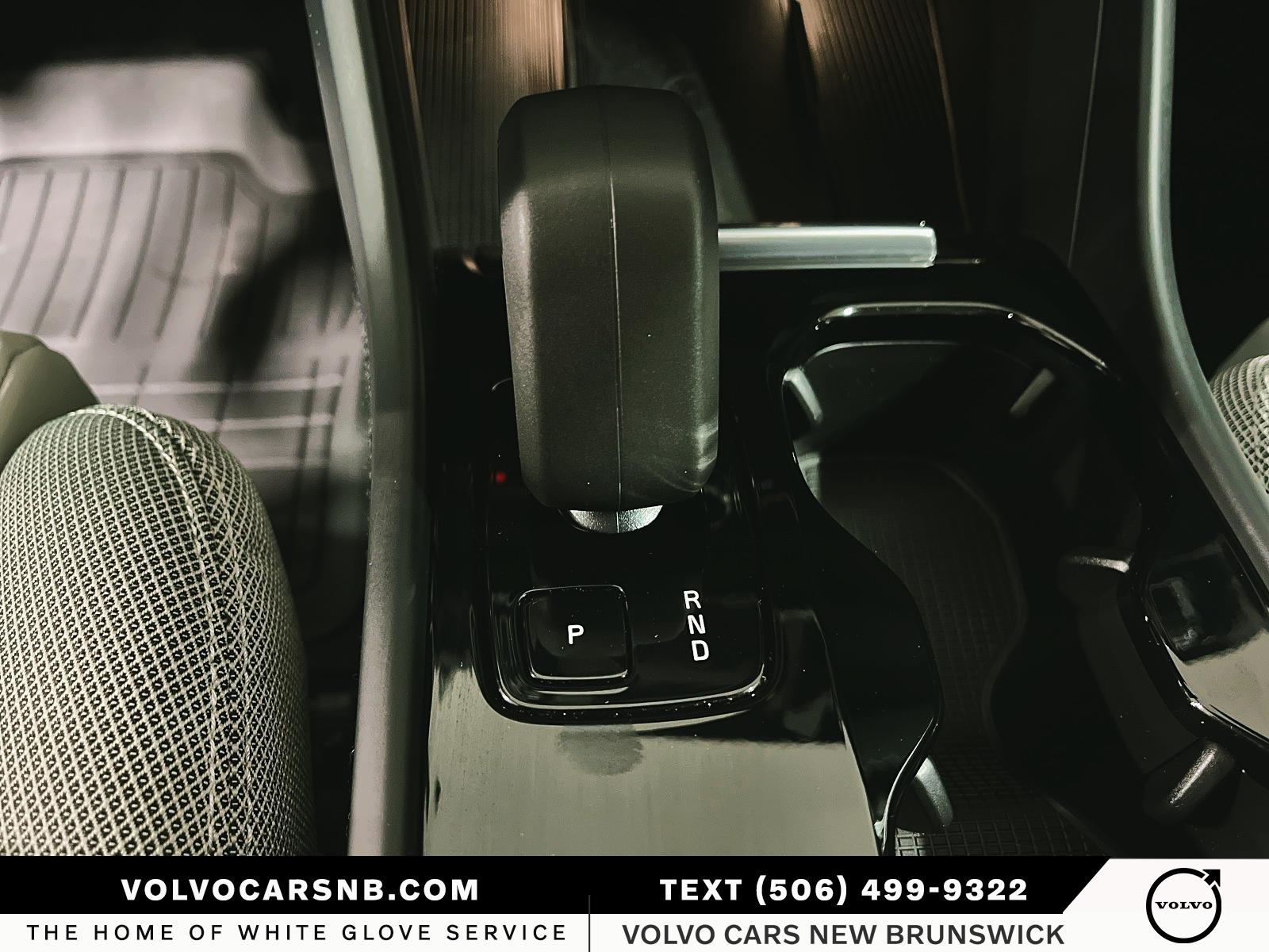 2025 Volvo EX40 Twin Motor Ultra