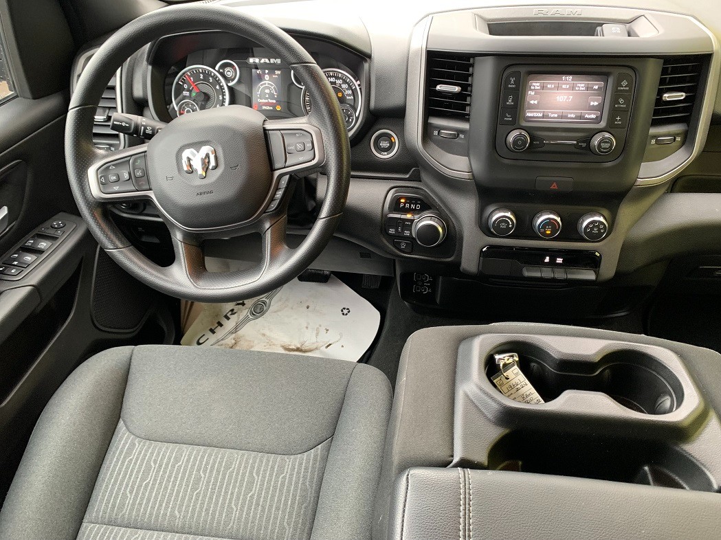 RAM 1500 2024 - Image 17