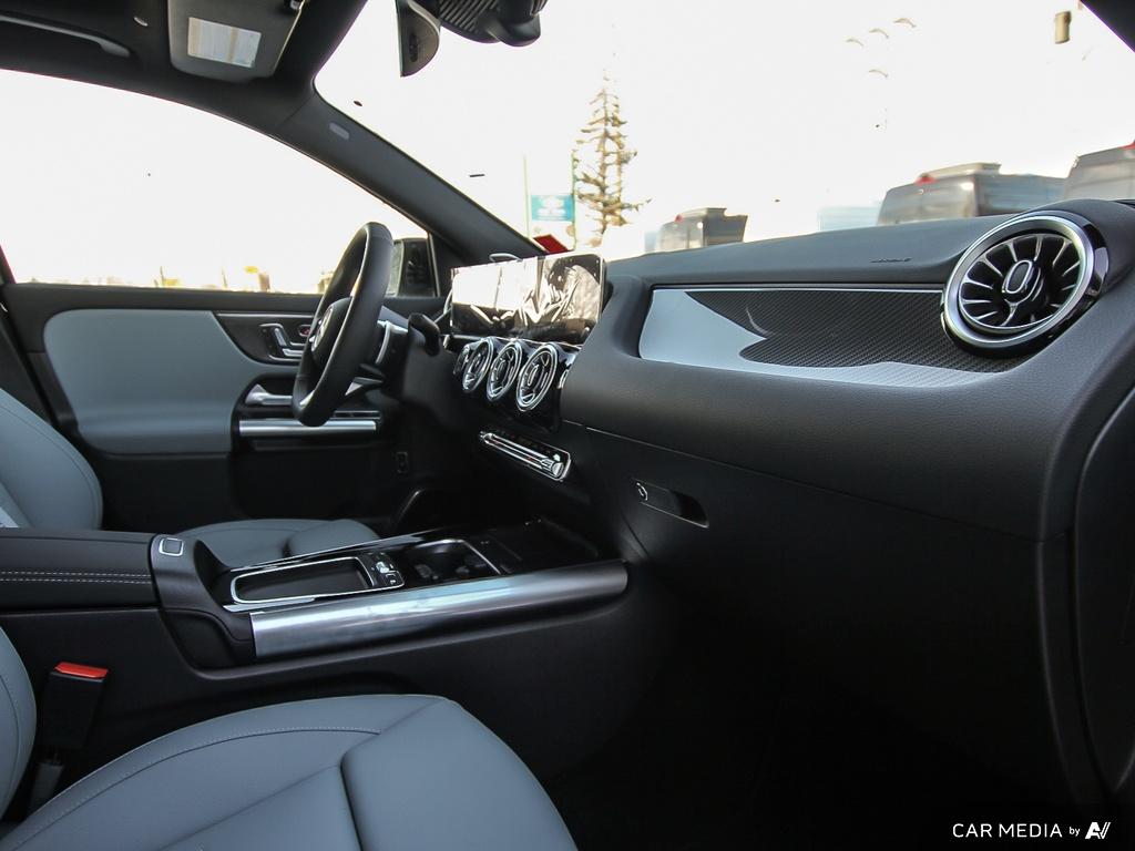 used 2025 Mercedes-Benz GLA 250 car, priced at $59,999