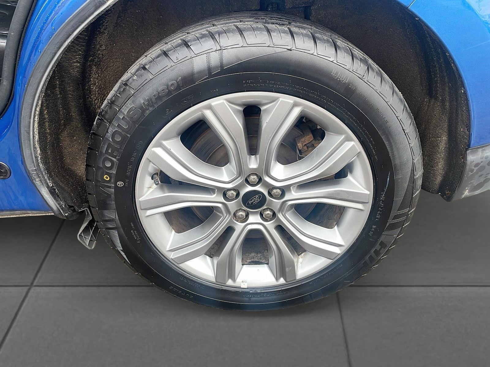 2023 Ford Edge Titanium