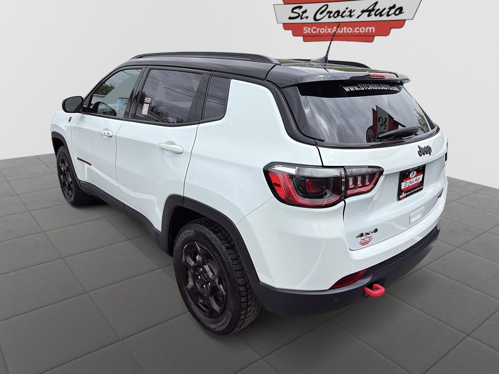 2023 Jeep Compass Trailhawk
