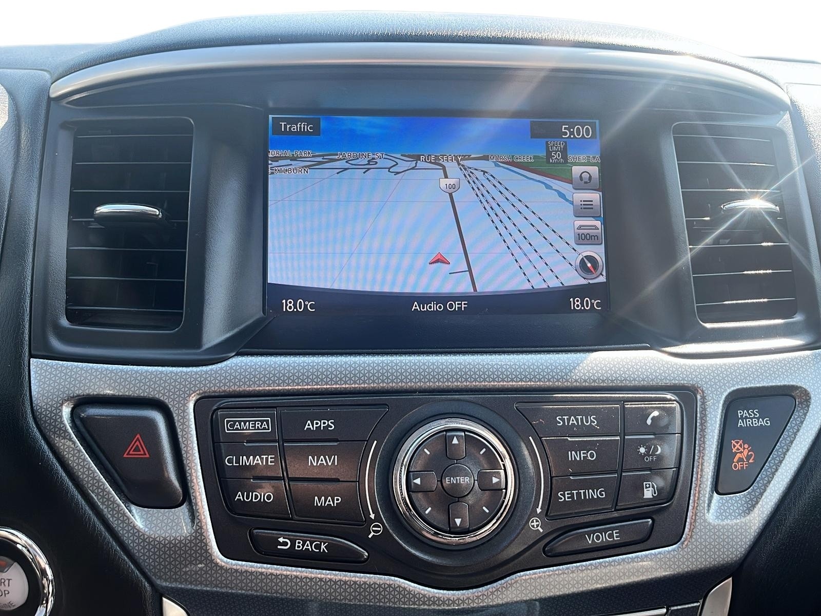 2018 Nissan Pathfinder SL Premium