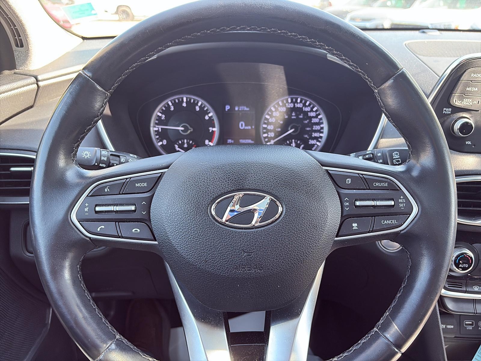 2020 Hyundai Santa Fe Preferred 2.4 w/Sun & Leather Package