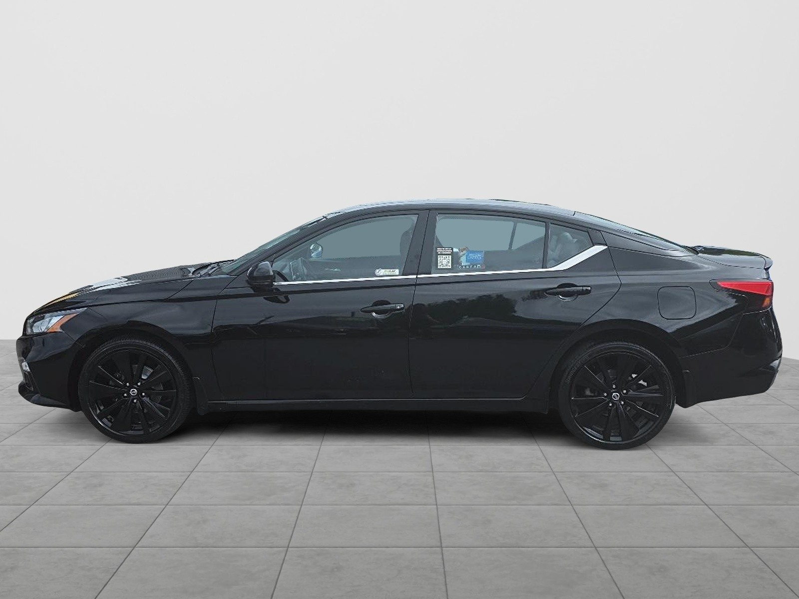 2022 Nissan Altima 2.5 SR Midnight Edition