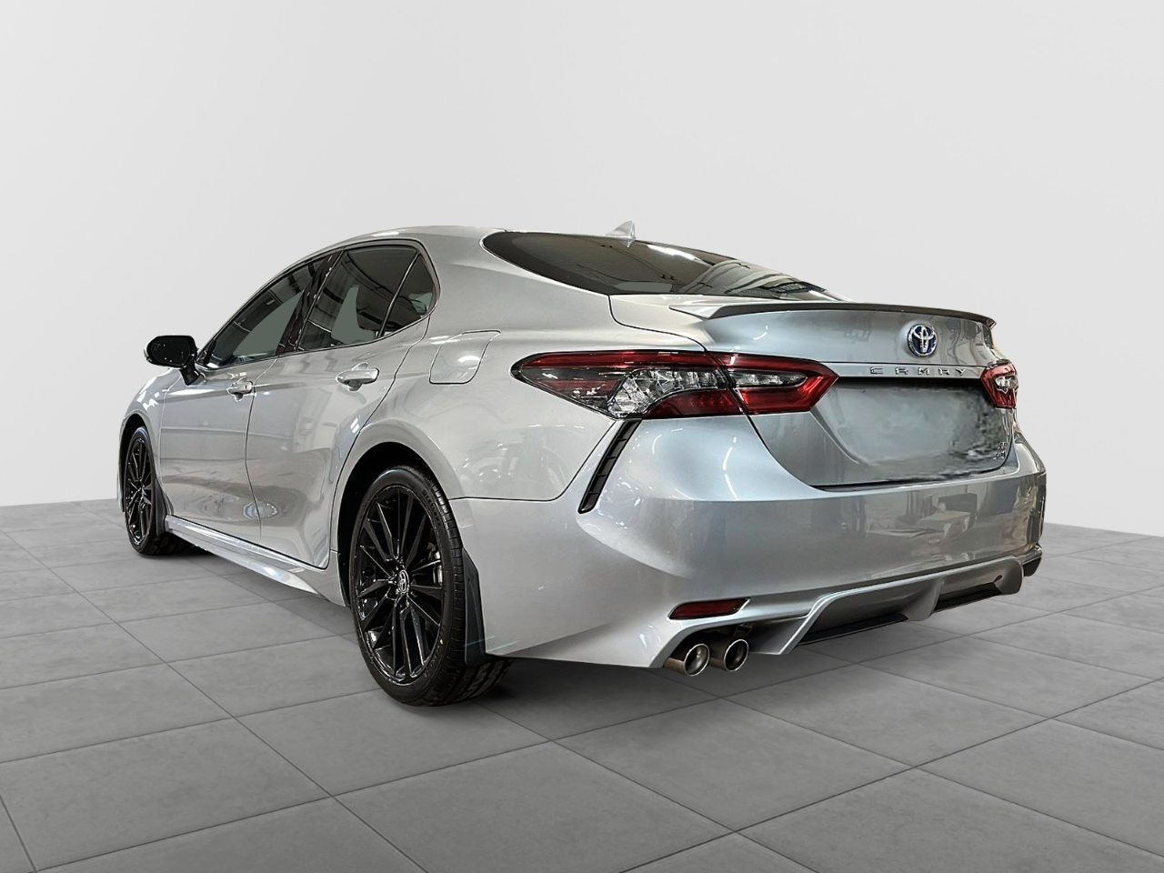 2024 Toyota Camry Hybrid XSE