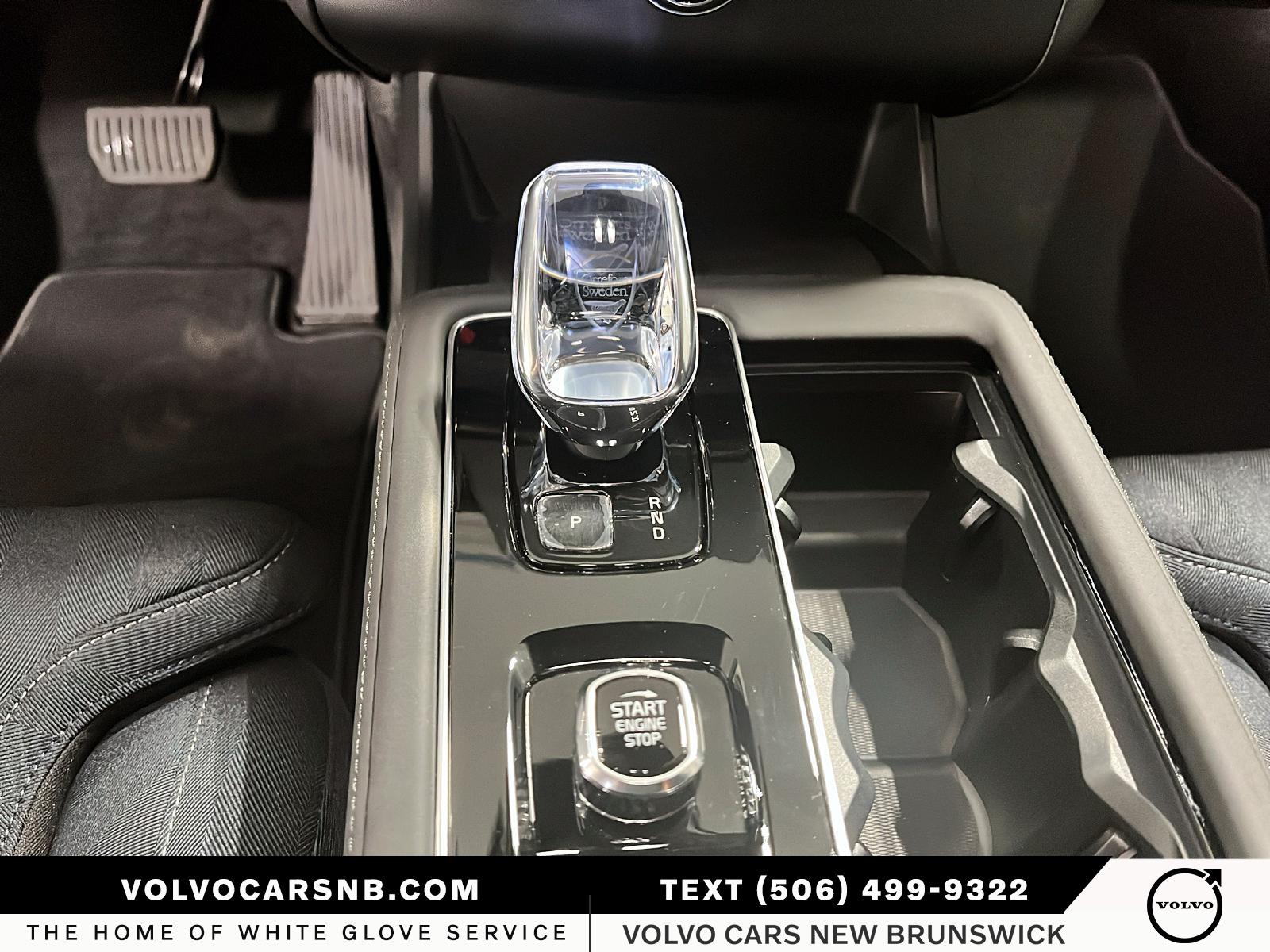 2025 Volvo XC90 ULTRA BRIGHT THEME