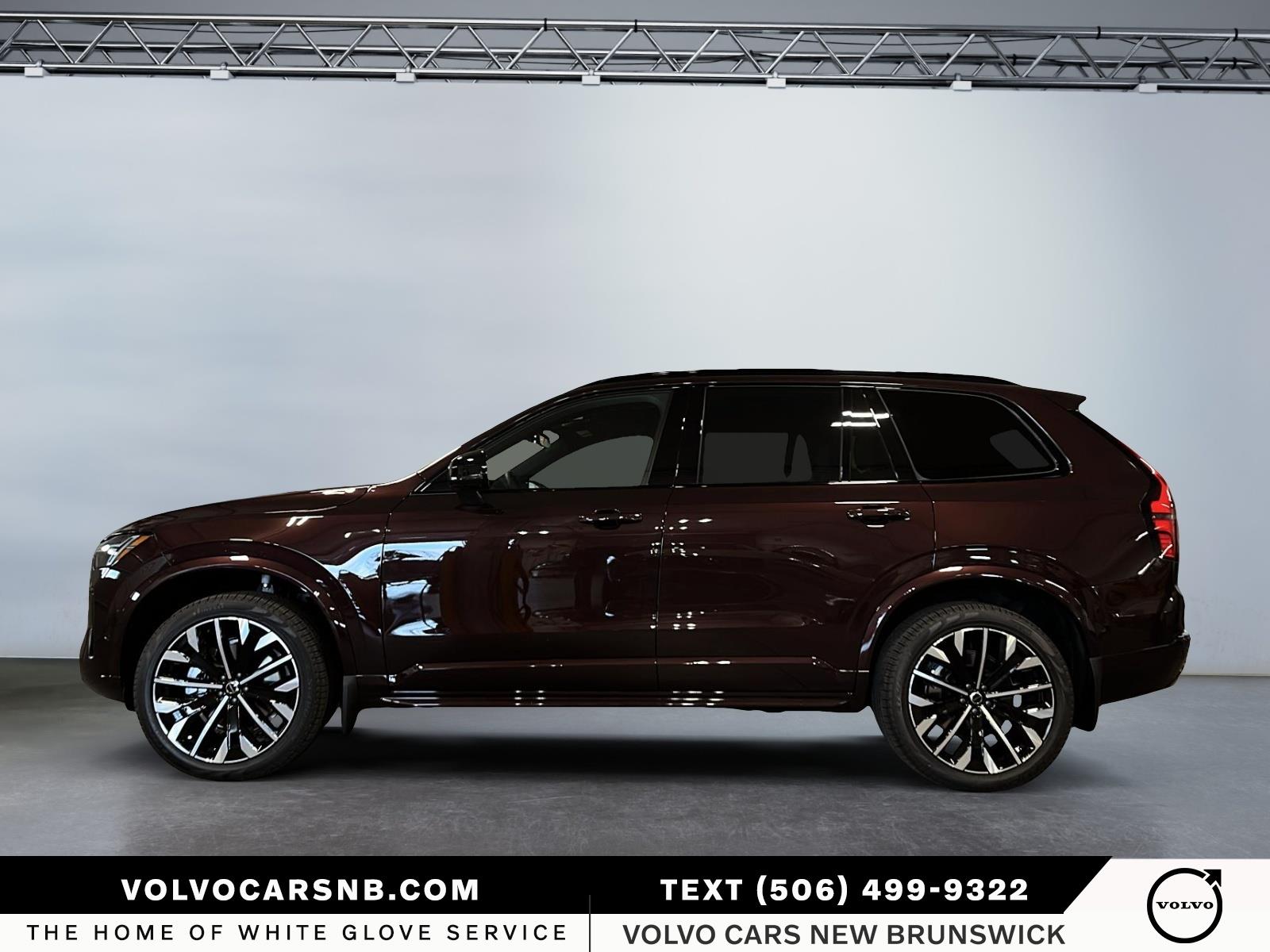 2026 Volvo XC90 B6 Ultra Bright Theme
