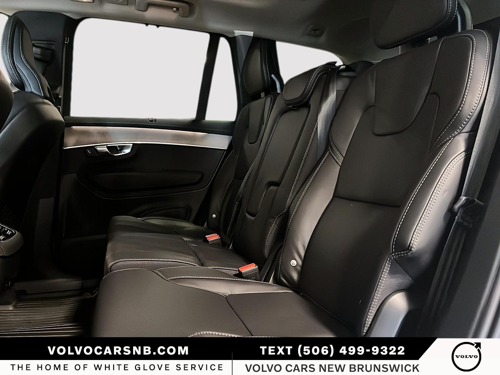 2026 Volvo XC90 B6 Ultra Bright Theme