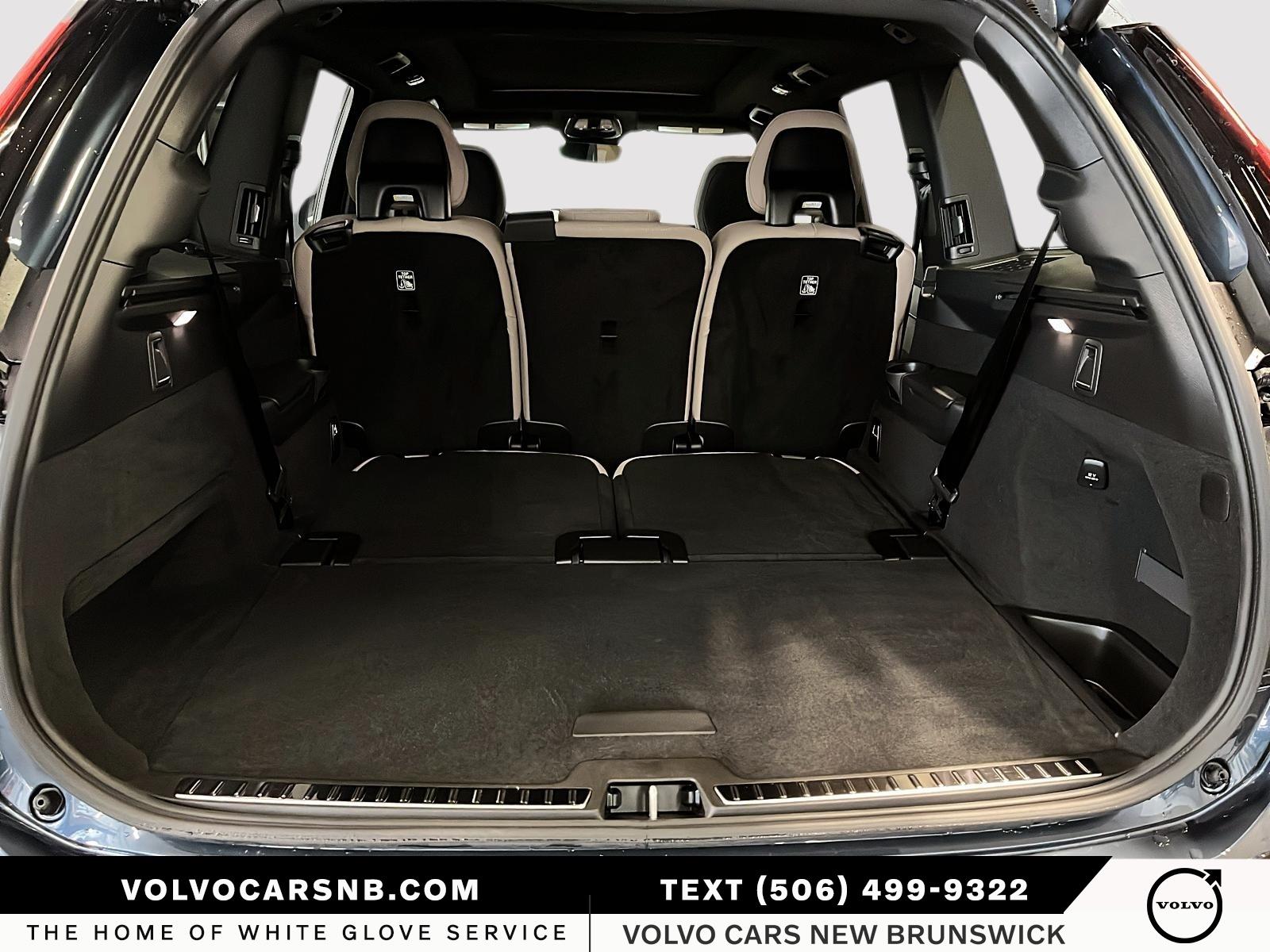 2026 Volvo XC90 B6 Plus Bright Theme