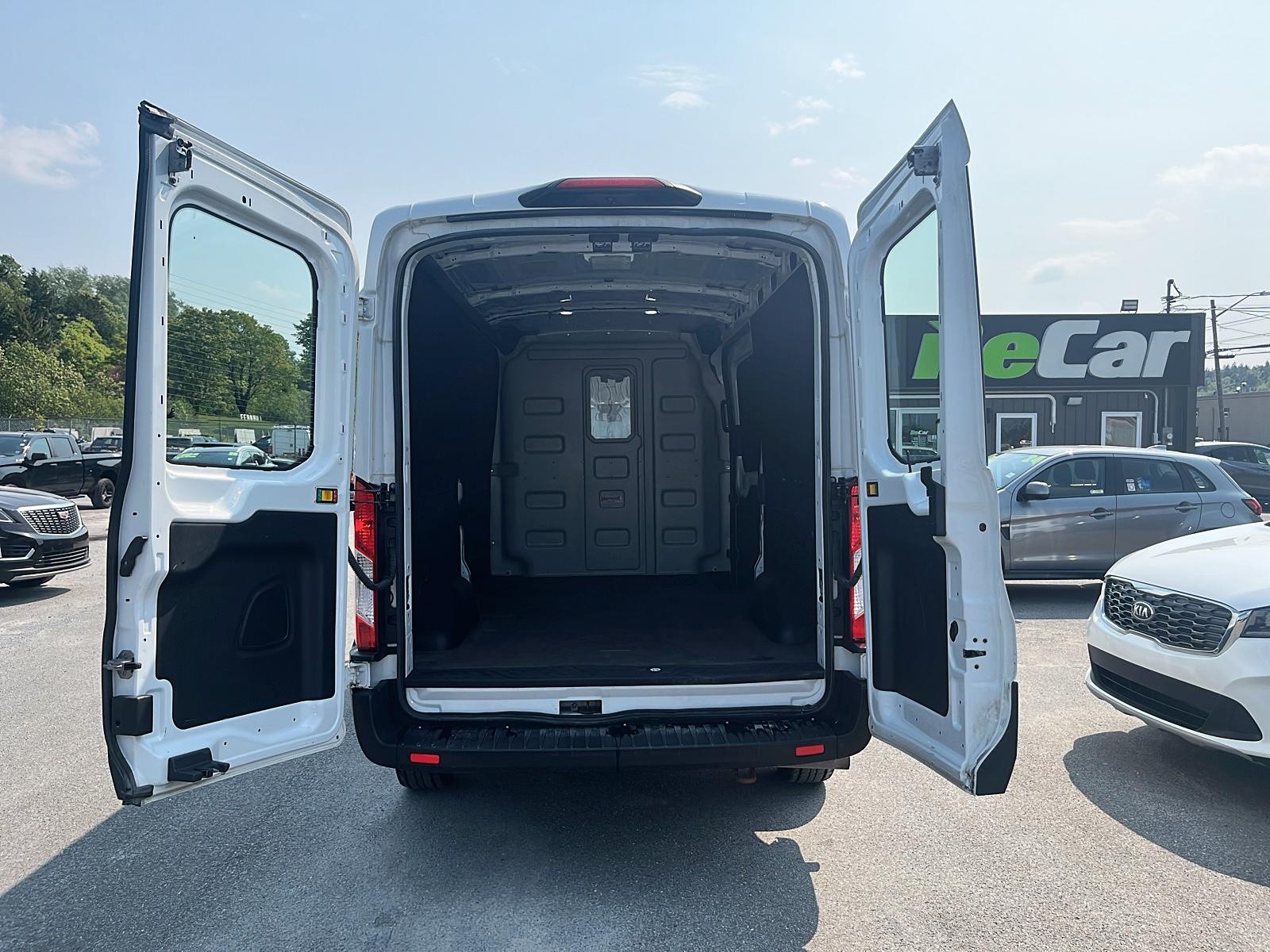 2021 Ford Transit-250 Cargo 