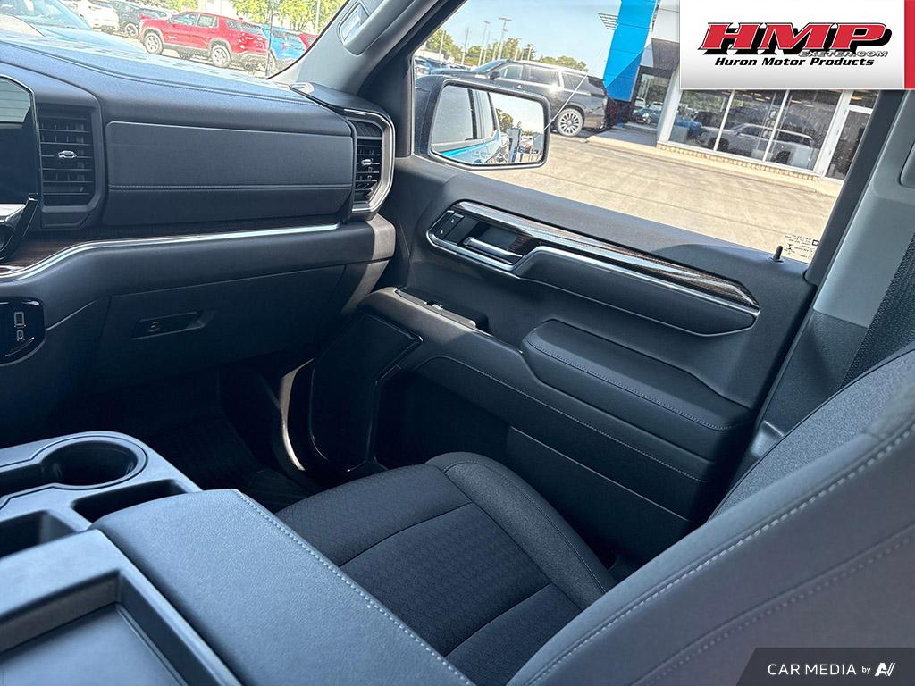 used 2023 Chevrolet Silverado 1500 car, priced at $52,284