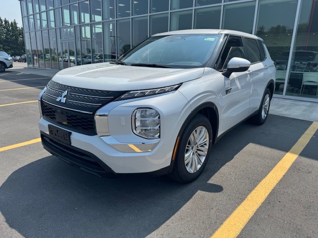 2025 Mitsubishi Outlander Hybrid Plug-in ES S-AWC