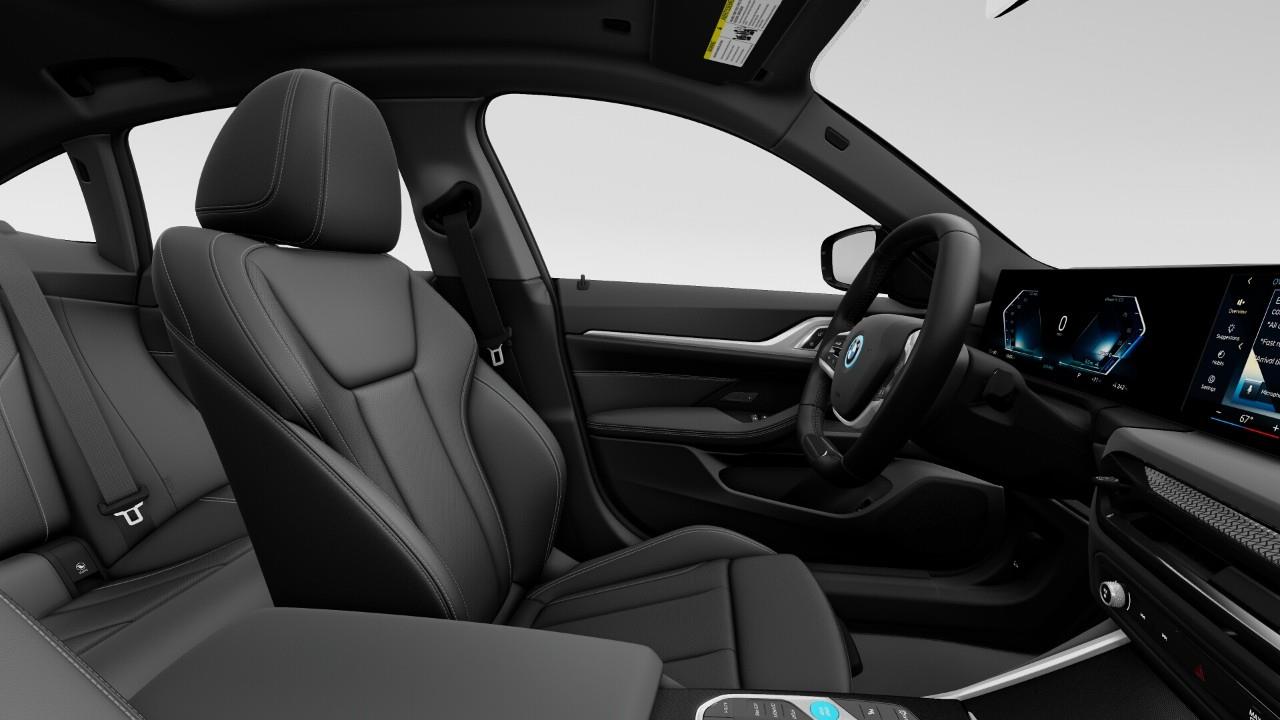 2025 BMW i4 eDrive40, 多伦多, 全款车