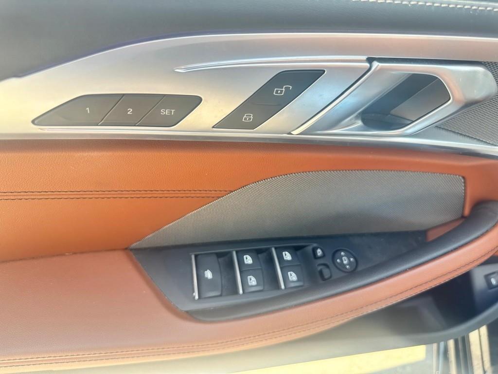 2022 BMW M850i xDrive, Toronto, Cash