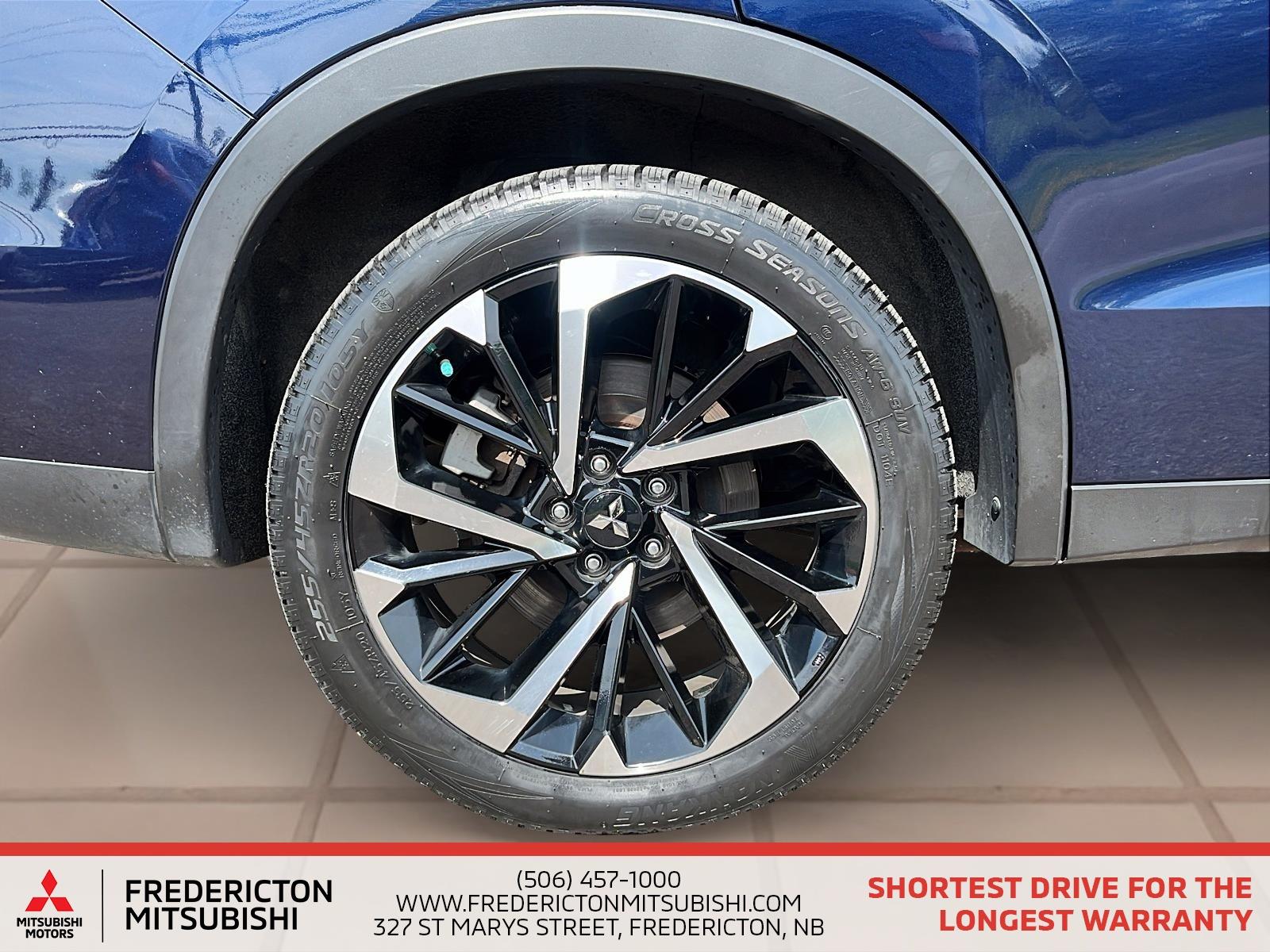 2023 Mitsubishi Outlander Plug-In Hybrid SEL