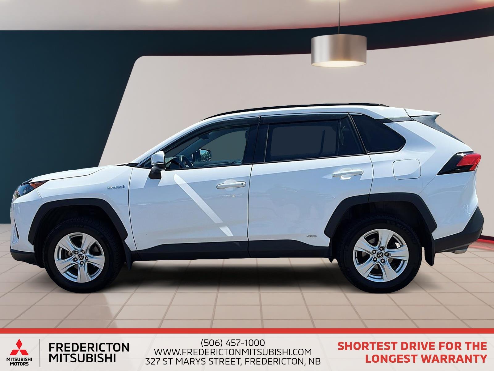 2020 Toyota RAV4 Hybrid LE