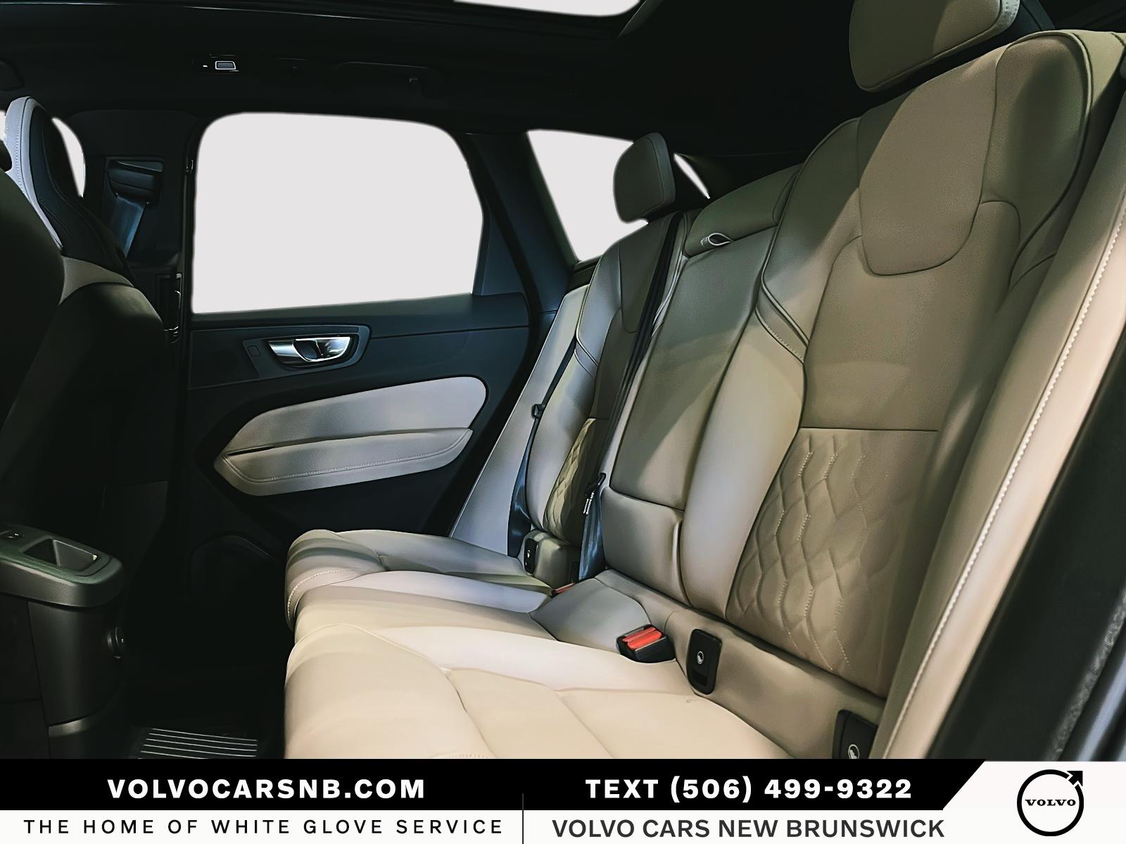 2026 Volvo XC60 Plug-In Hybrid T8 Plus Dark Theme