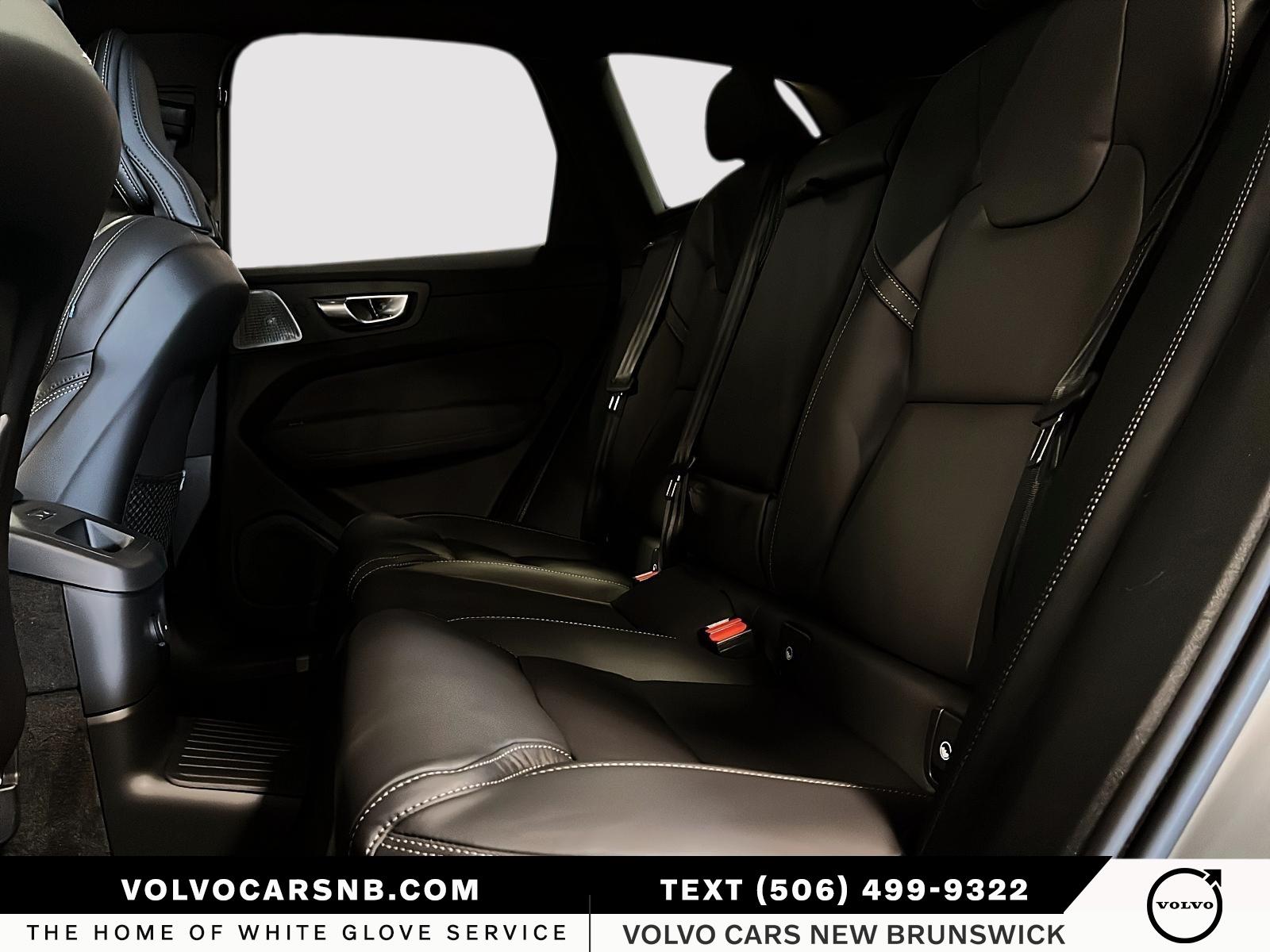 2026 Volvo XC60 Plug-In Hybrid T8 Ultra Black Edition