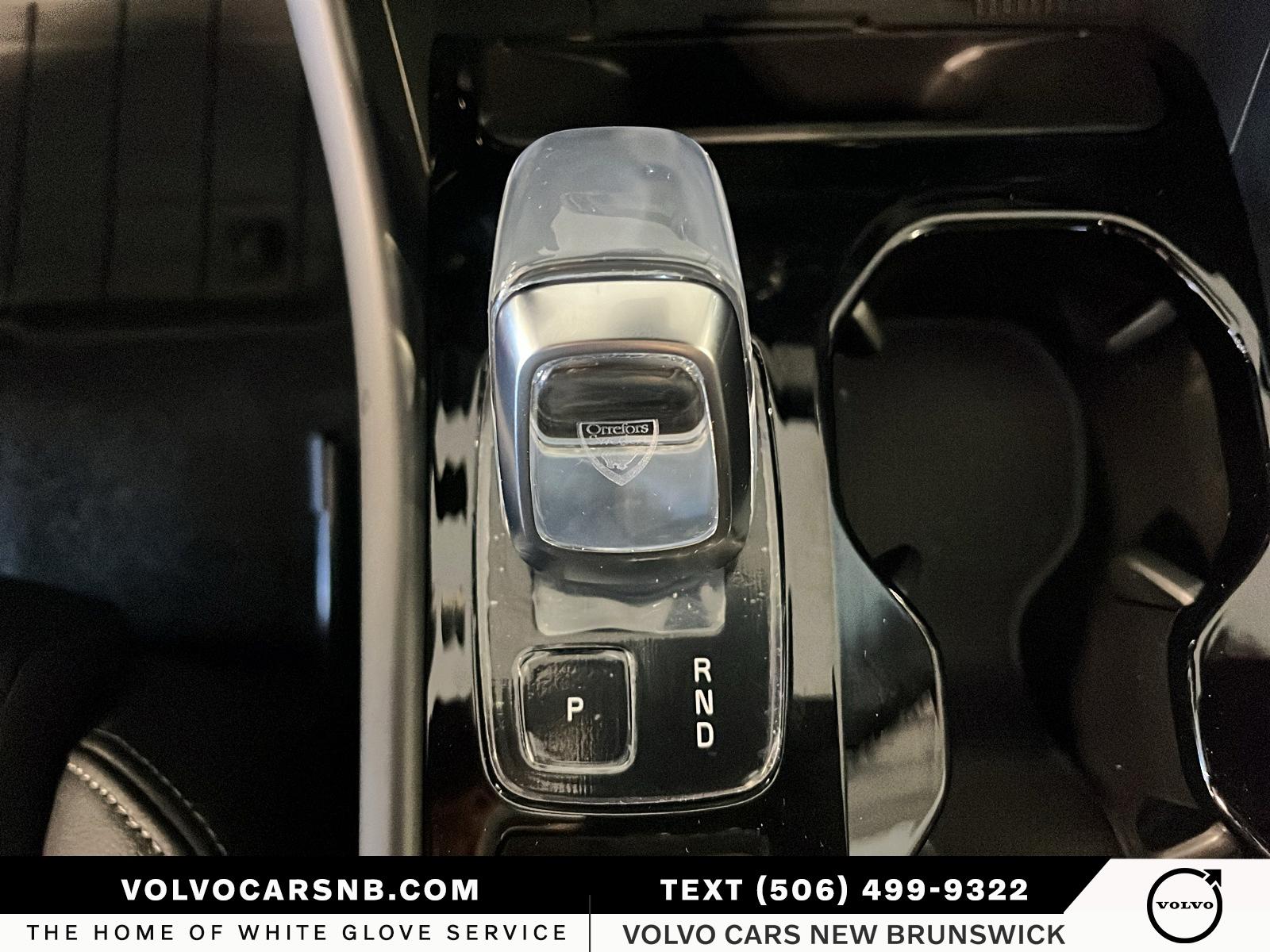 2026 Volvo XC40 B5 Plus Dark Theme