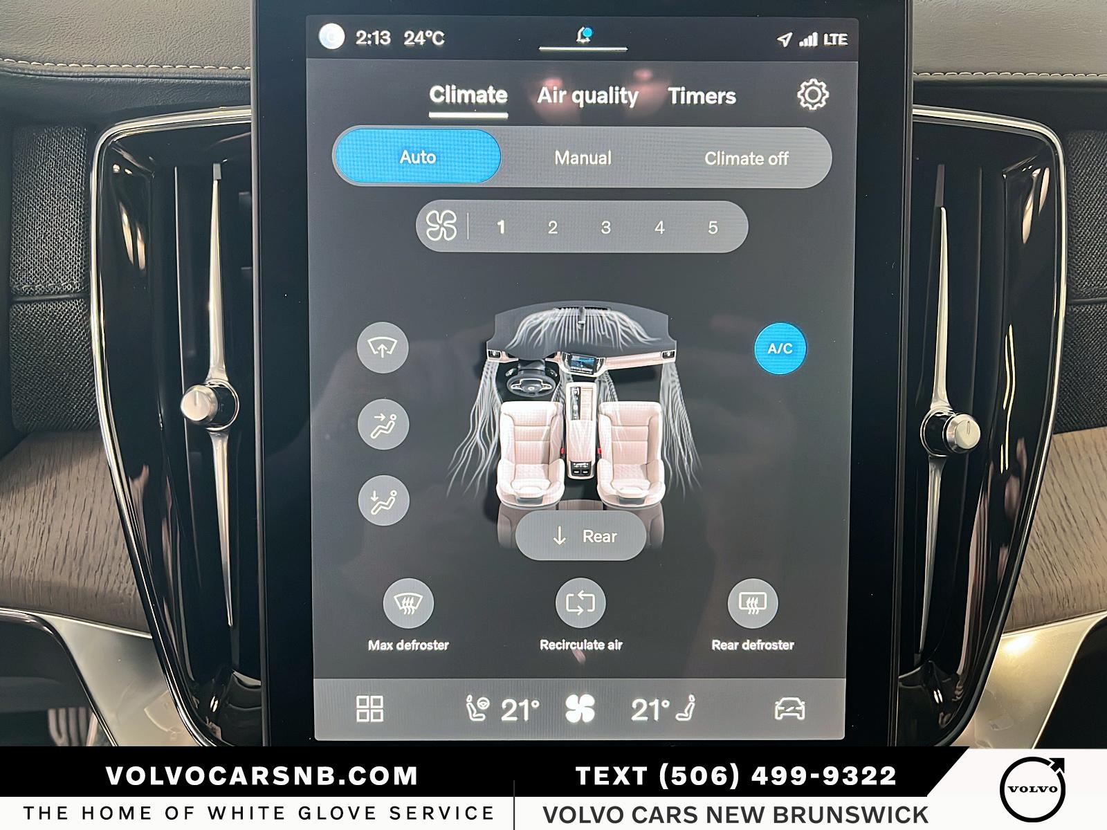2025 Volvo XC90 ULTRA BRIGHT THEME