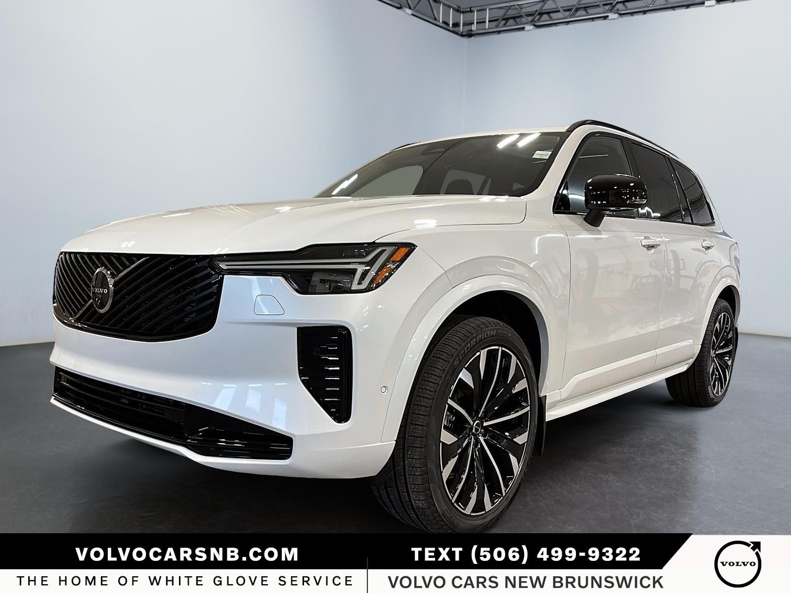 2026 Volvo XC90  B6 Plus Dark Theme