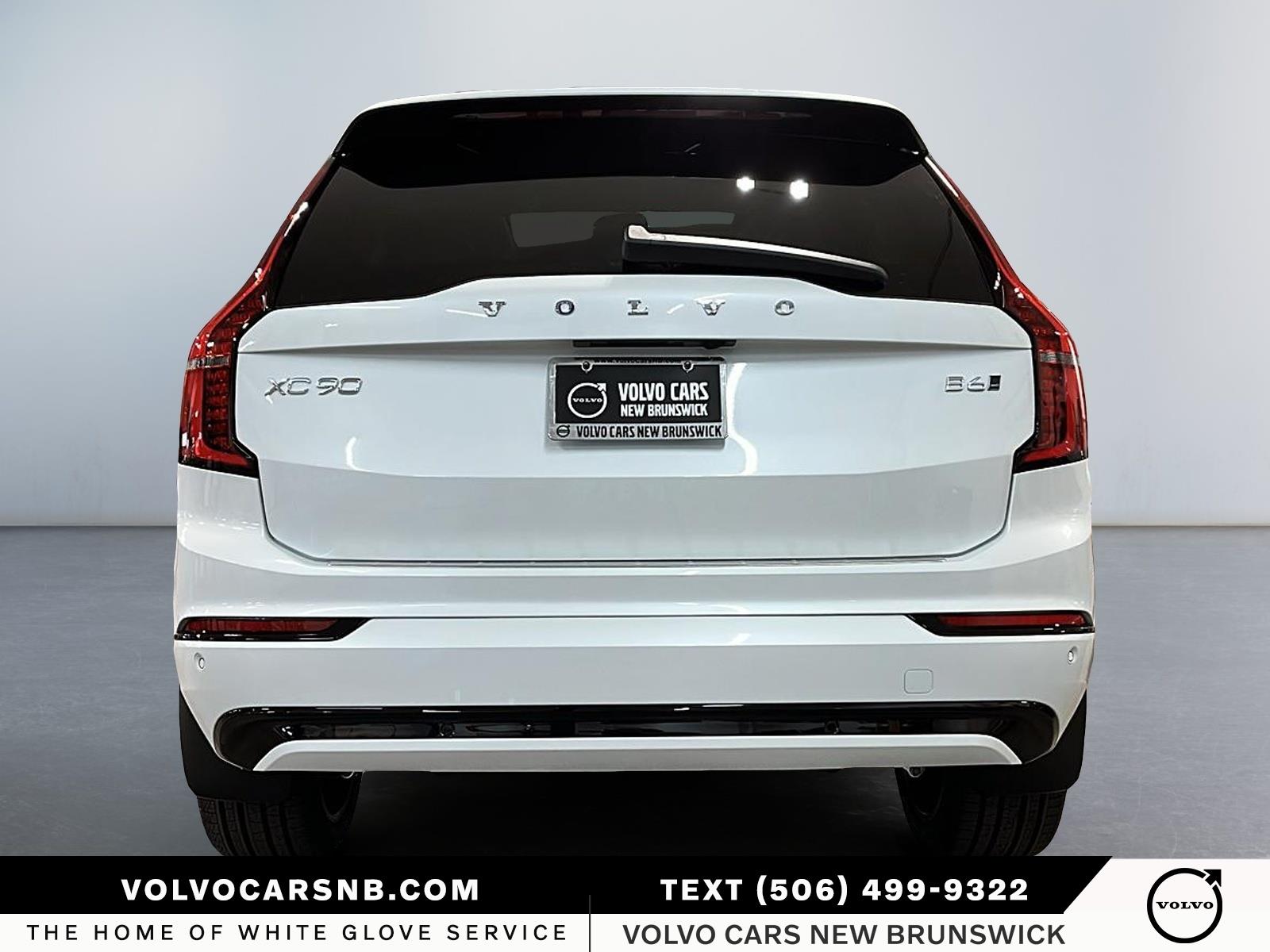 2026 Volvo XC90 B6 Plus Dark Theme